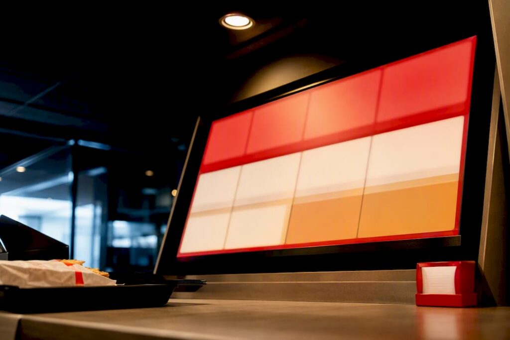 Digital menu board with changing price blocks